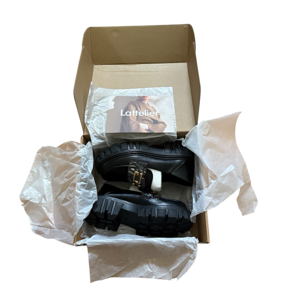 Lattelier Black Platform Loafers with Gold Chain